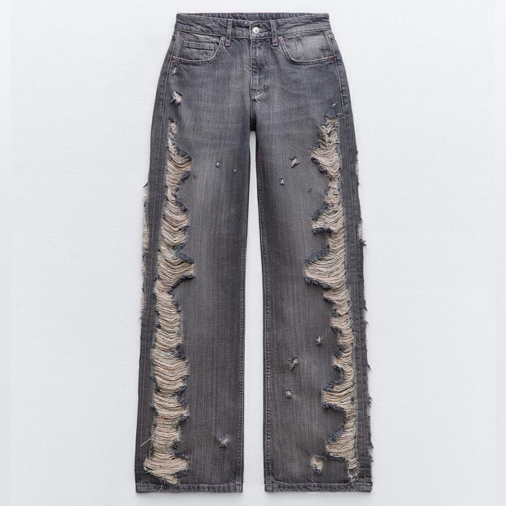 ZARA TRF MID-RISE WIDE LEG RIPPED JEANS